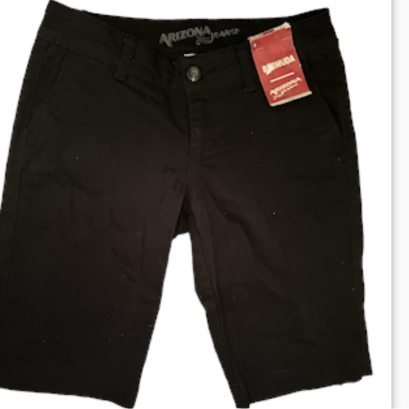 NWT !! Bermuda shorts women’s size 3. AROZONA JEANS CO - Picture 1 of 5